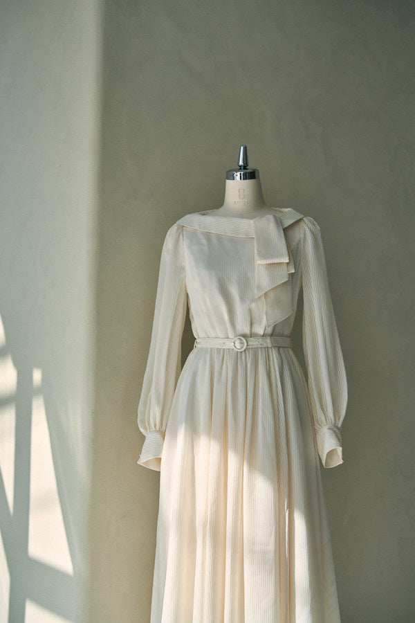 Asymmetrical Tie Satin Dress  <br> -Off white-