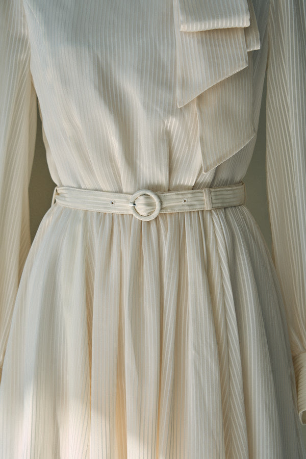 Asymmetrical Tie Satin Dress  <br> -Off white-