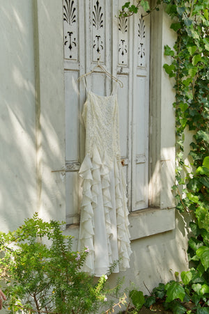 Ruffle Flow Dress <br> -Ivory-