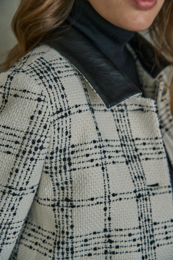 Tweed Check Jacket  <br> -White.check-
