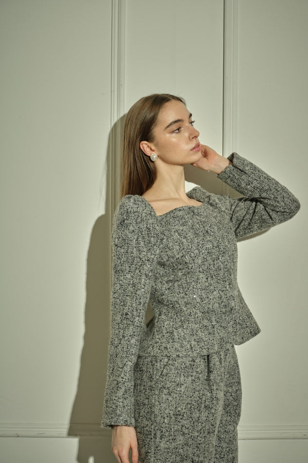 9/8 19時予約開始<br>Square Peplum Minimal Jacket <br> -Gray.mix-