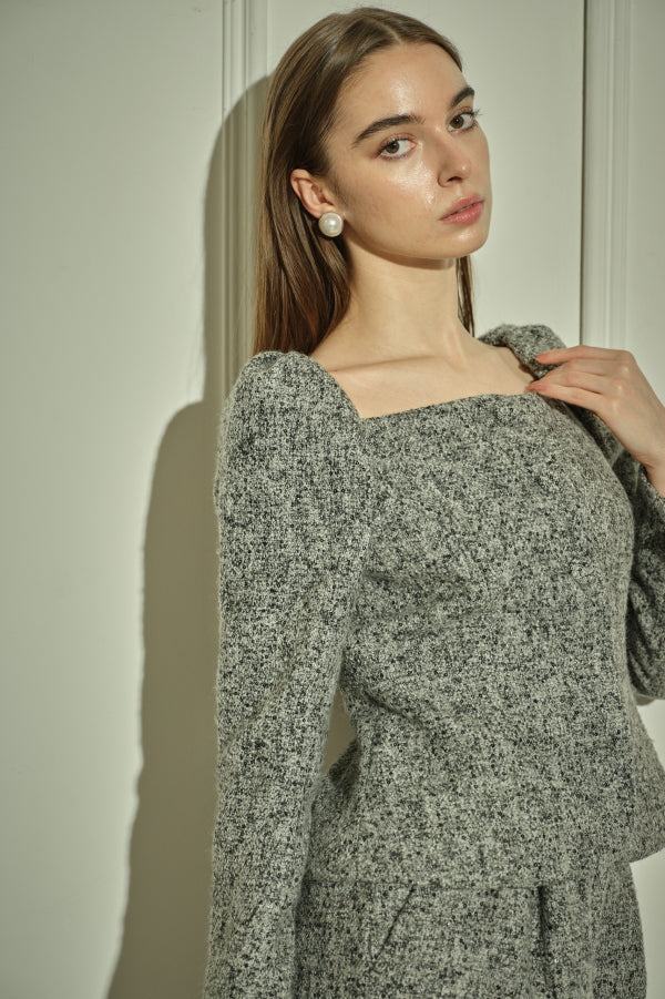 9/8 19時予約開始<br>Square Peplum Minimal Jacket <br> -Gray.mix-