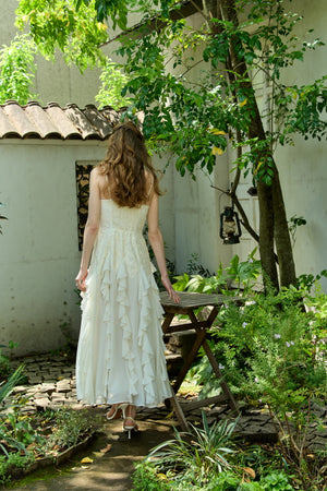 Ruffle Flow Dress <br> -Ivory-