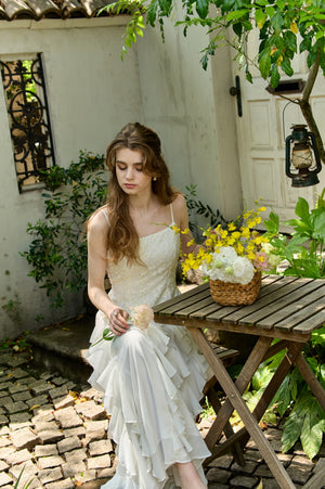Ruffle Flow Dress <br> -Ivory-