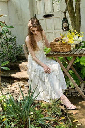 Ruffle Flow Dress <br> -Ivory-