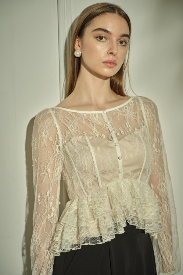 9/8 19時予約開始<br>Sheer Lace Peplum Top <br> -Off white-