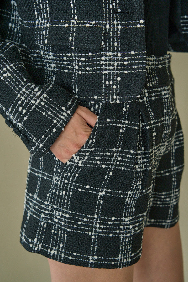 Tweed Check Shorts  <br> -Black.check-