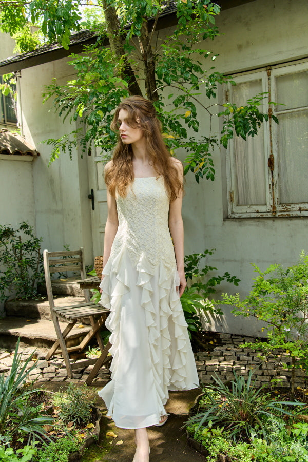 Ruffle Flow Dress <br> -Ivory-