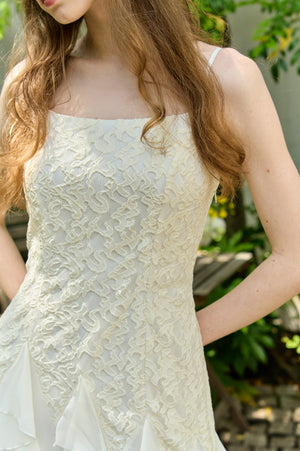 Ruffle Flow Dress <br> -Ivory-