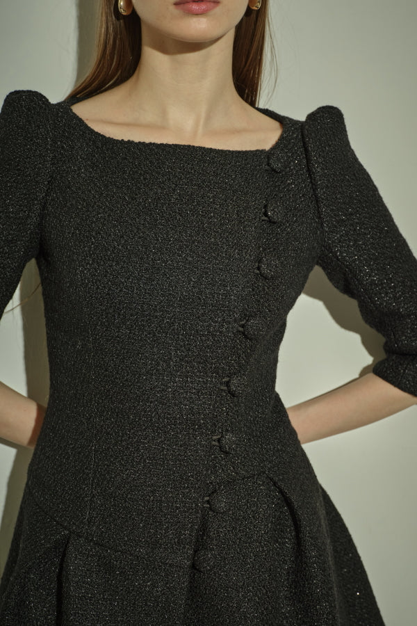 9/8 19時予約開始<br>Sculpted Asymmetric Mini one piece <br> -Black-