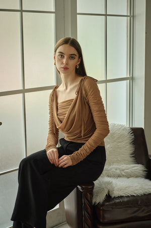 9/8 19時予約開始<br>Ribbon Shoulder Draped Top <br> -Mocha-