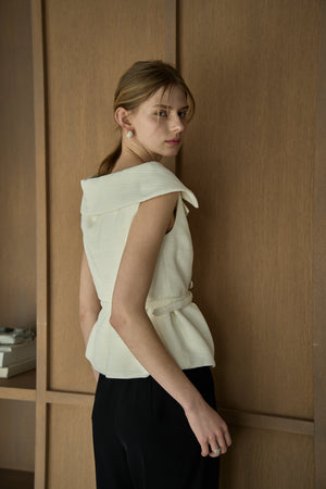Wide Collar Off-Shoulder Top 2 <br> -White-