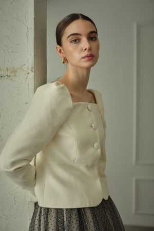 9/8 19時予約開始<br>Square Peplum Minimal Jacket <br> -Off white-