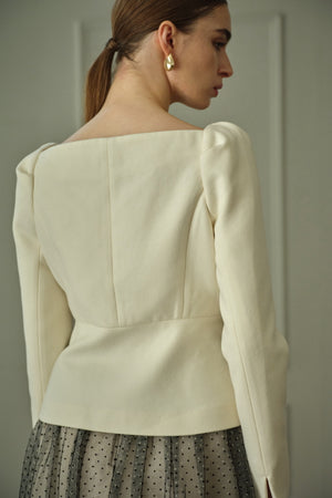 9/8 19時予約開始<br>Square Peplum Minimal Jacket <br> -Off white-