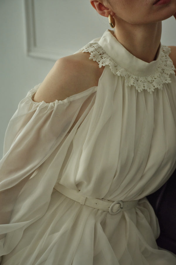 9/8 19時予約開始<br>Open Shoulder Lace Dress <br> -Off white-