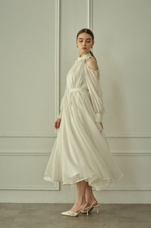 9/8 19時予約開始<br>Open Shoulder Lace Dress <br> -Off white-