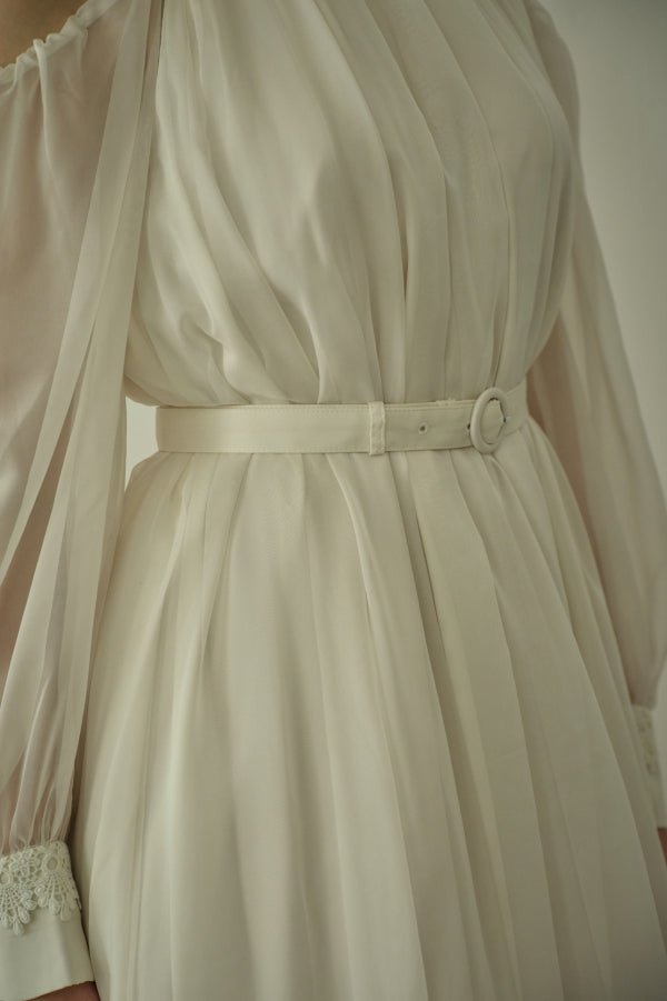 9/8 19時予約開始<br>Open Shoulder Lace Dress <br> -Off white-