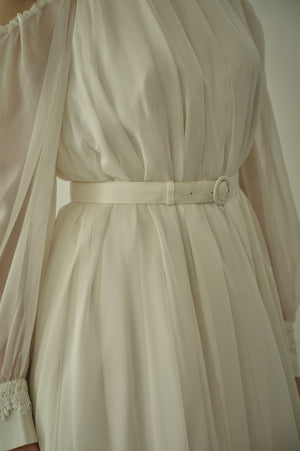 9/8 19時予約開始<br>Open Shoulder Lace Dress <br> -Off white-