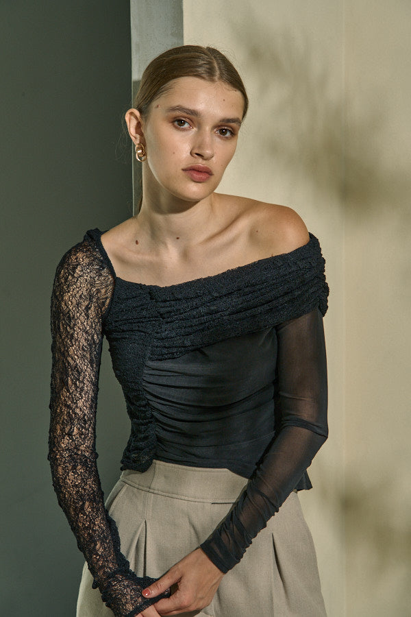 Sheer Lace Top  <br> -Black-