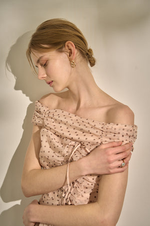 Asymmetric Off-Shoulder Drape One Piece <br> -Mauve×br dot-