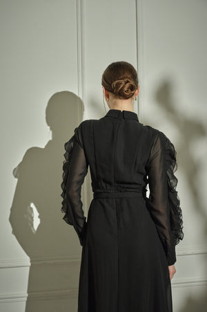 9/8 19時予約開始<br>Sheer Cascade Shirt One-piece <br> -Black-