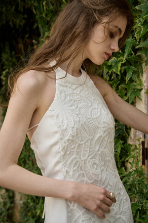 Lace American-Neck Minimal One-Piece <br> -White-