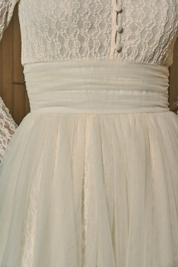 予約商品 Ethereal Lace & Tulle One-piece -Ivory- – ERADIE