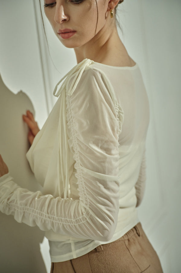9/8 19時予約開始<br>Ribbon Shoulder Draped Top <br> -Ivory-
