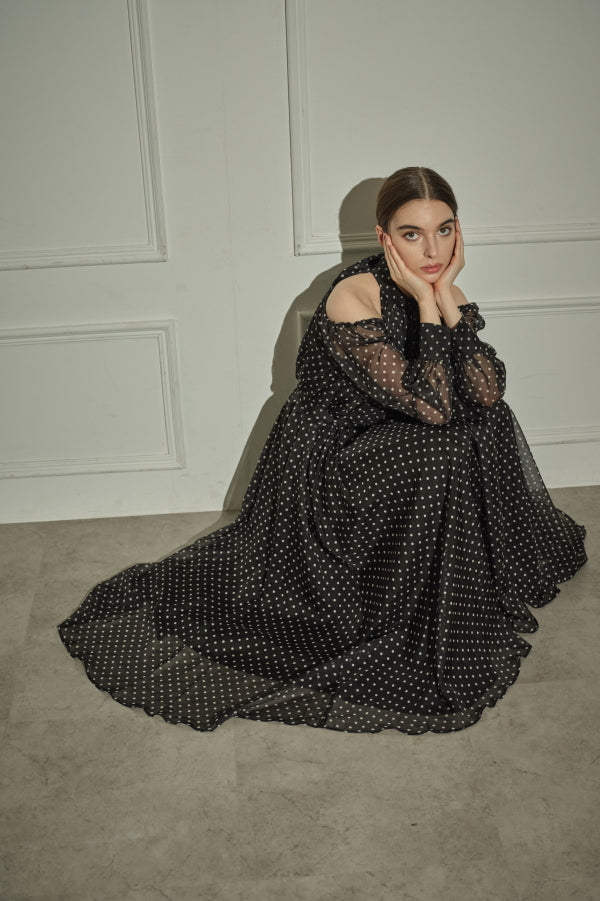 9/8 19時予約開始<br>Open Shoulder Dot Dress <br> -Black DOT-