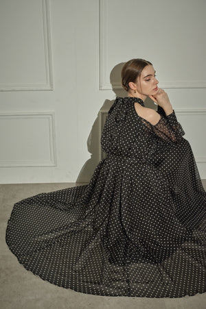 9/8 19時予約開始<br>Open Shoulder Dot Dress <br> -Black DOT-