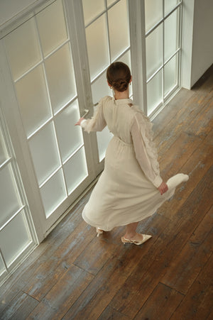 9/8 19時予約開始<br>Sheer Cascade Shirt One-piece <br> -Ivory-