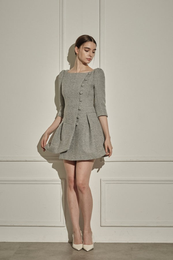 9/8 19時予約開始<br>Sculpted Asymmetric Mini one piece <br> -Gray-