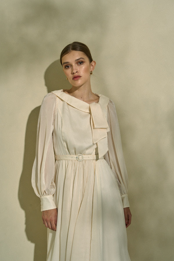 Asymmetrical Tie Satin Dress  <br> -Off white-