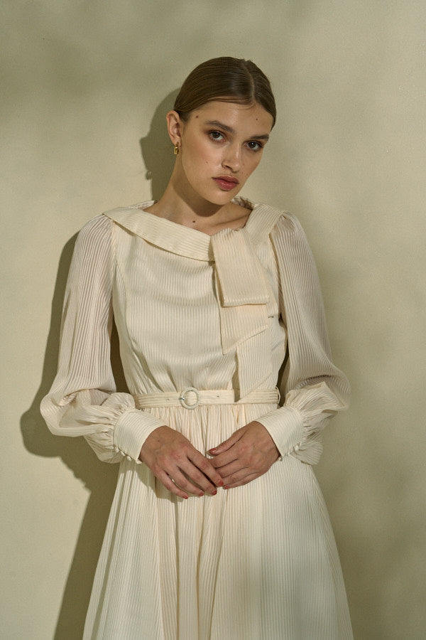 Asymmetrical Tie Satin Dress  <br> -Off white-