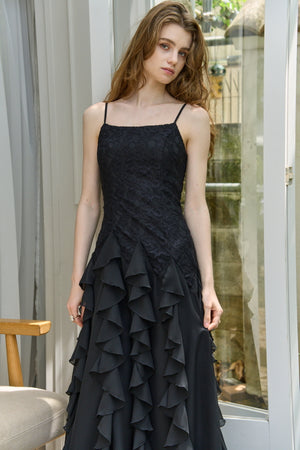 Ruffle Flow Dress <br> -Black-