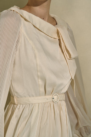 Asymmetrical Tie Satin Dress  <br> -Off white-