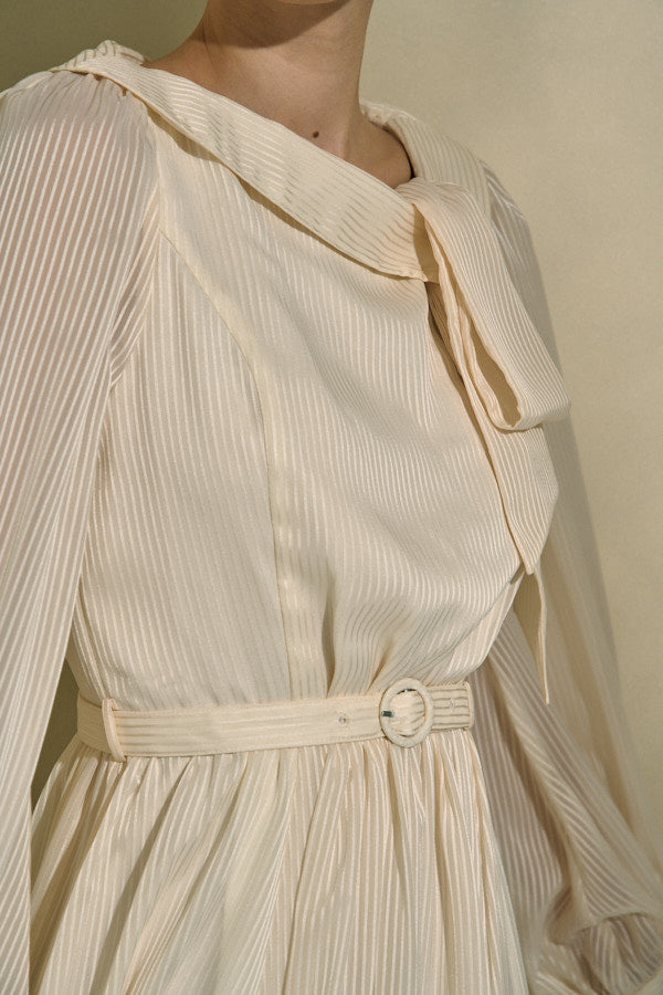 Asymmetrical Tie Satin Dress  <br> -Off white-