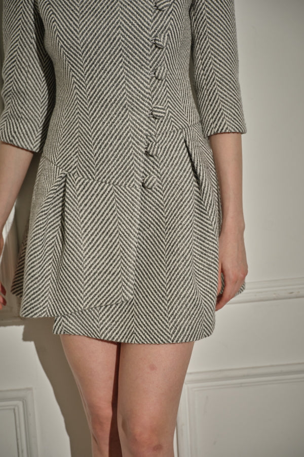 9/8 19時予約開始<br>Sculpted Asymmetric Mini one piece <br> -Gray-