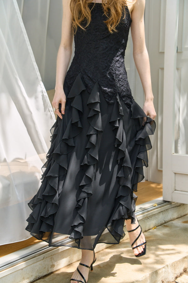 Ruffle Flow Dress <br> -Black-
