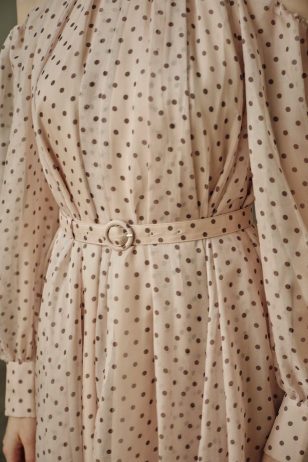 9月8日19時予約開始　Open Shoulder Dot Dress <br> -Mauve DOT-