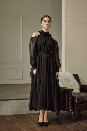 9/8 19時予約開始<br>Open Shoulder Lace Dress <br> -Black-