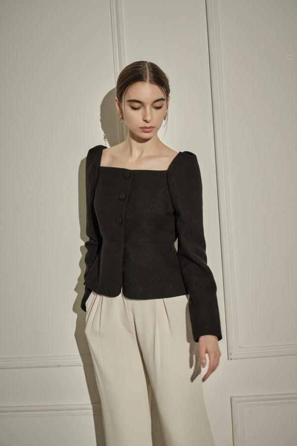 9/8 19時予約開始<br>Square Peplum Minimal Jacket <br> -Black-