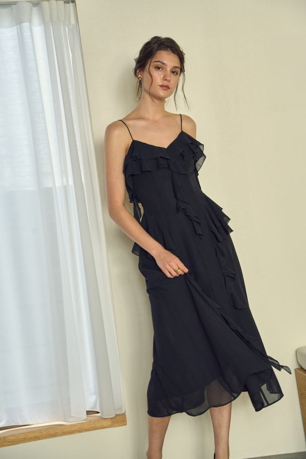 Raffle Chiffon One-piece <br> -Black-