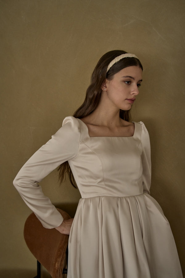 Satin Volume Mini One Piece <br> -Ivory-