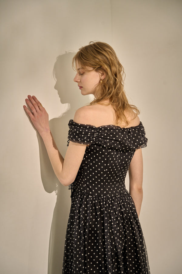 Asymmetric Off-Shoulder Drape One Piece <br> -Black×wht dot-
