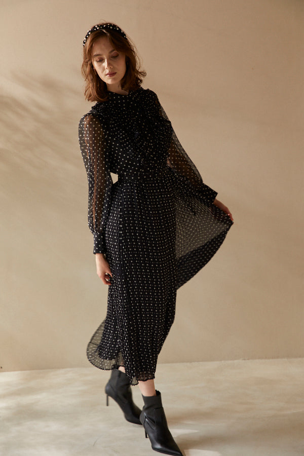 Chiffon dot pleated dress -Black×wht dot- – ERADIE