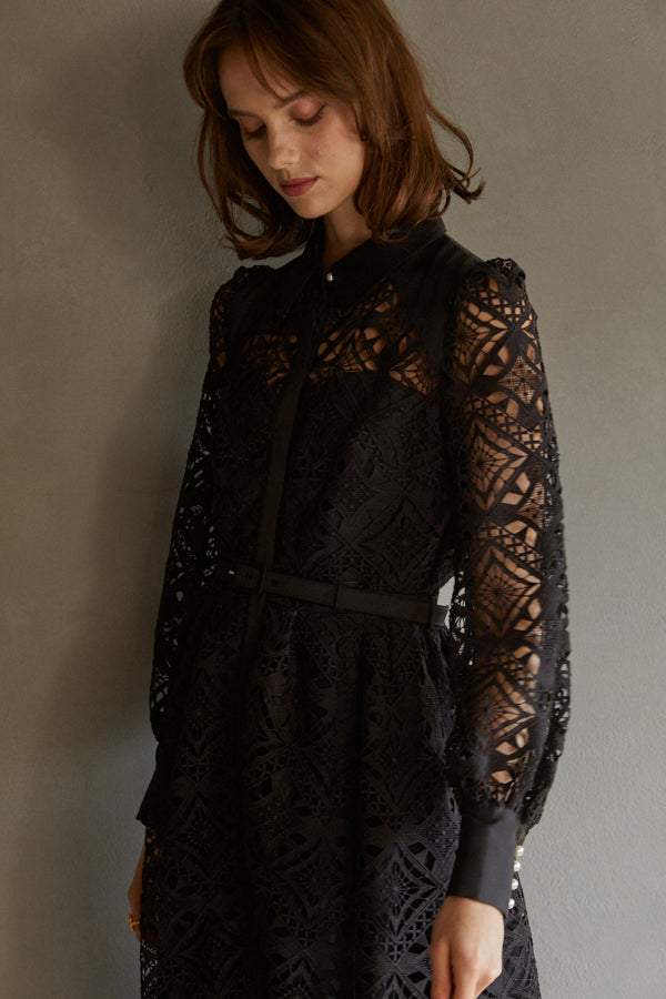ケミカルレースサテンシャツドレス Black – ERADIE