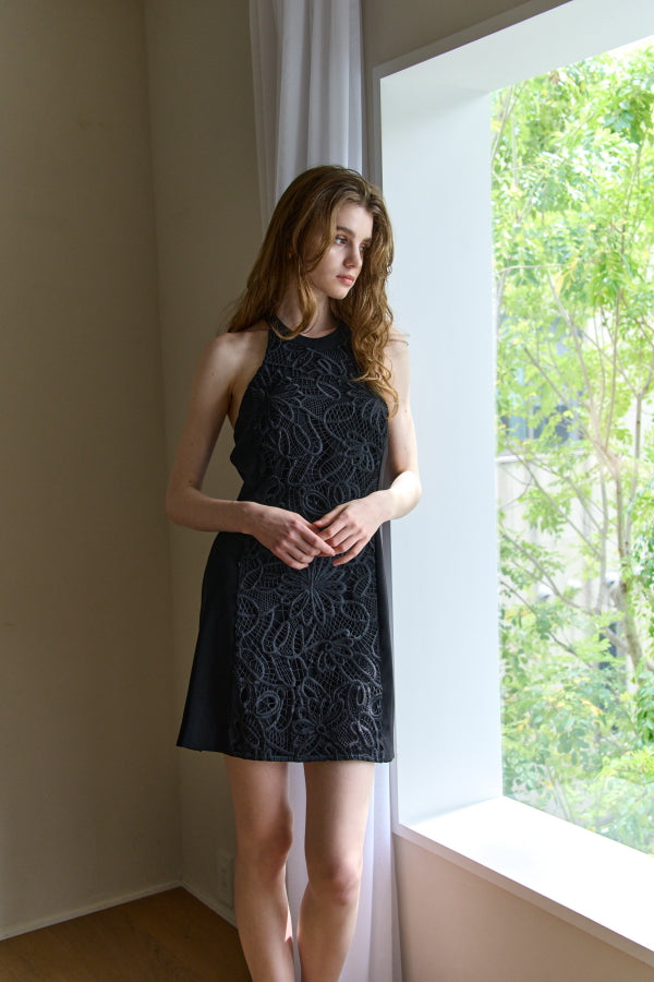 Lace American-Neck Minimal One-Piece <br> -Black-