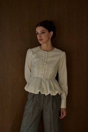 Bloom Pepulum Top <br> -White-