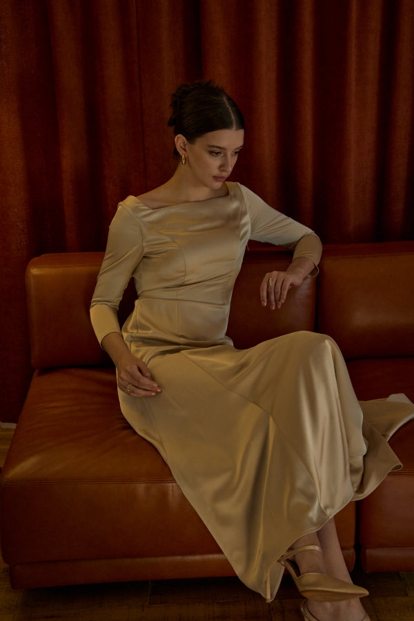 Satin Drape-Back Dress <br> -Champagne-